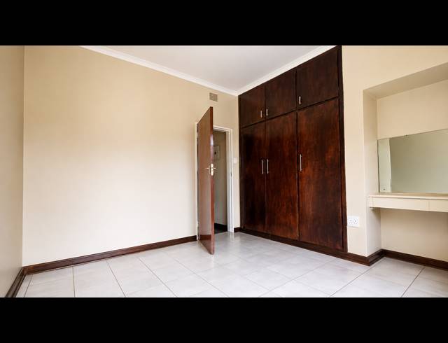 3 BEDROOM CLUSTER TO LET IN FLAMWOOD